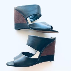 Vince Camuto Black Leather Natural Wood Solid Wedge Leather Sole Peep Toe